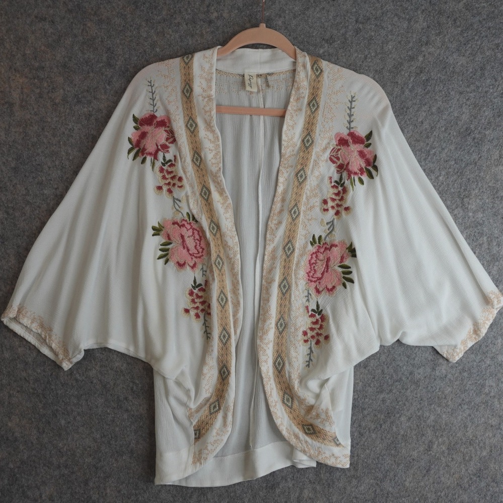 Boho Floral Kimono Cardigan S/M White Embroidered Beach Gauzy Cottagecore Top